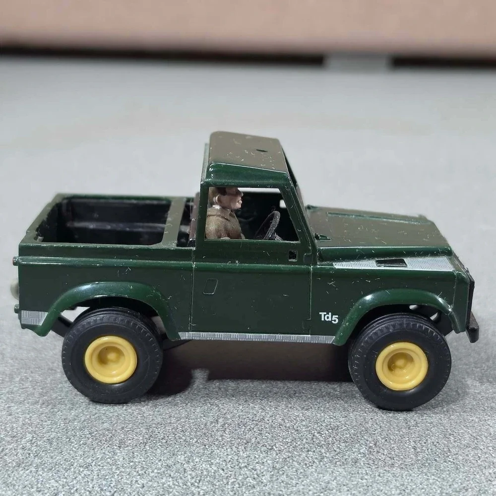 Britains Land Rover Defender 90 Td5 Pickup Truck Green RARE